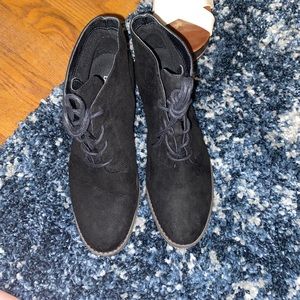 Super Cute Black Booties!